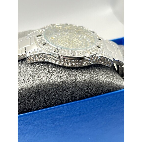 Victoria Wieck Crystal Watch Womens 39mm Silver Tone Bling New Battery 7.75" - Picture 4 of 10